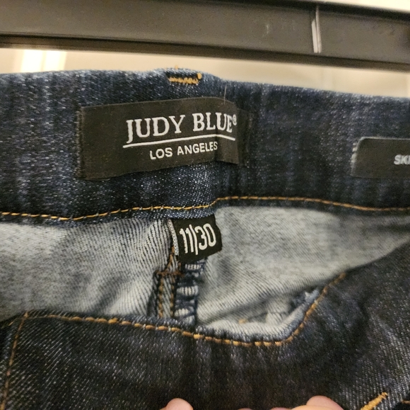 Pull On Jeggings - Picture 2 of 3